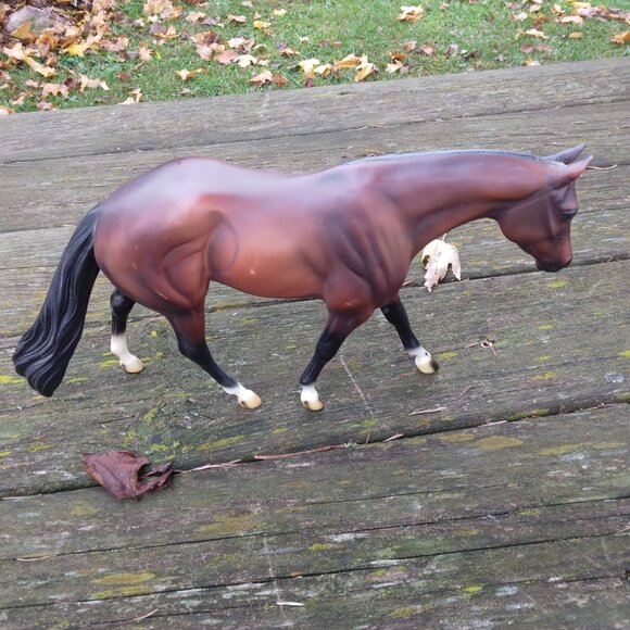 Breyer Zips Chocolate Chip #1197 Limited Edition 2003 - Picture 6 of 14